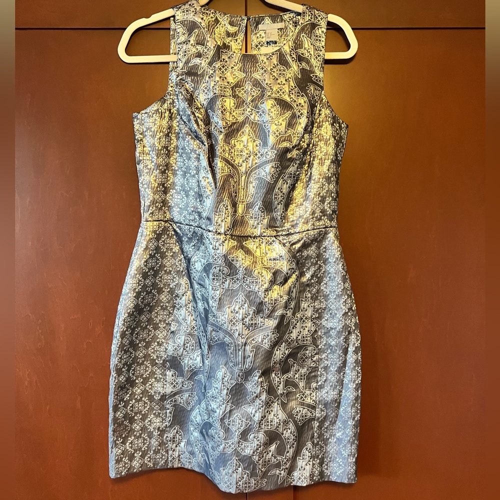 H&M NWT Size 12 Brocade Silver/Gray Mini Dress